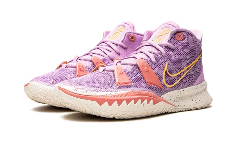 Nike Basketball Kyrie 7 'Daughters'